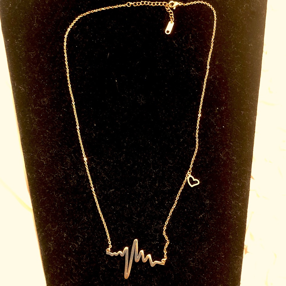 K18 Jeulia Heartbeat Gold Necklace